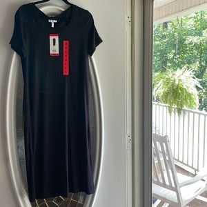 NWT Jessica Simpson MIDI Dress.